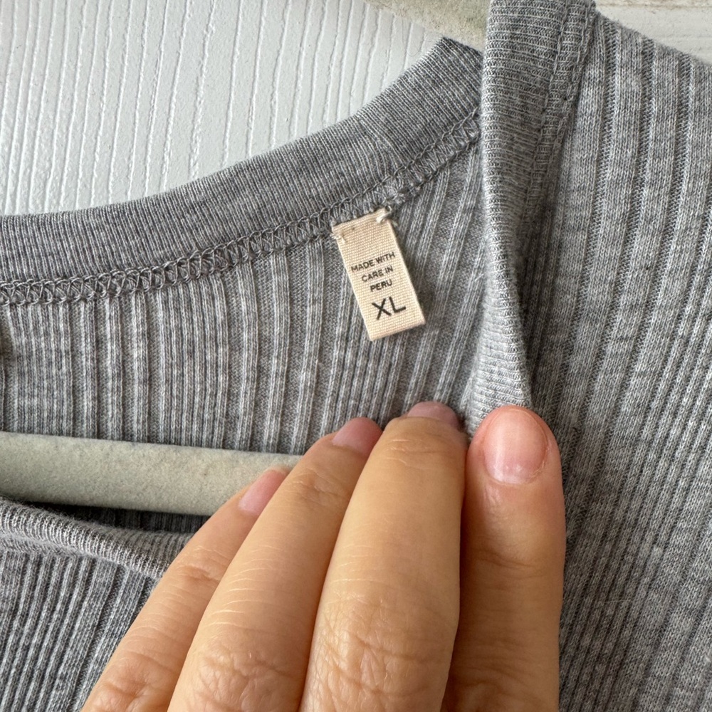 Doen “Ada” Gray Ribbed Knit Tee (XL) NWT 😍 - Picture 4 of 5